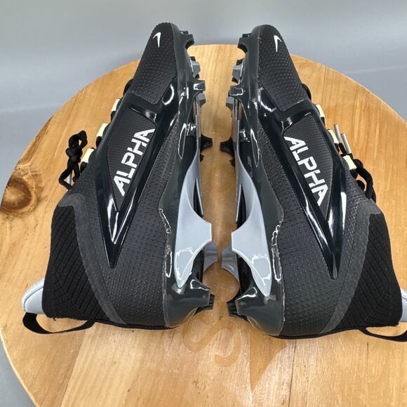 Nike Alpha Menace Elite 4 Mens Size 10.5 Football Cleats‎ Black White nby NEW main image 7